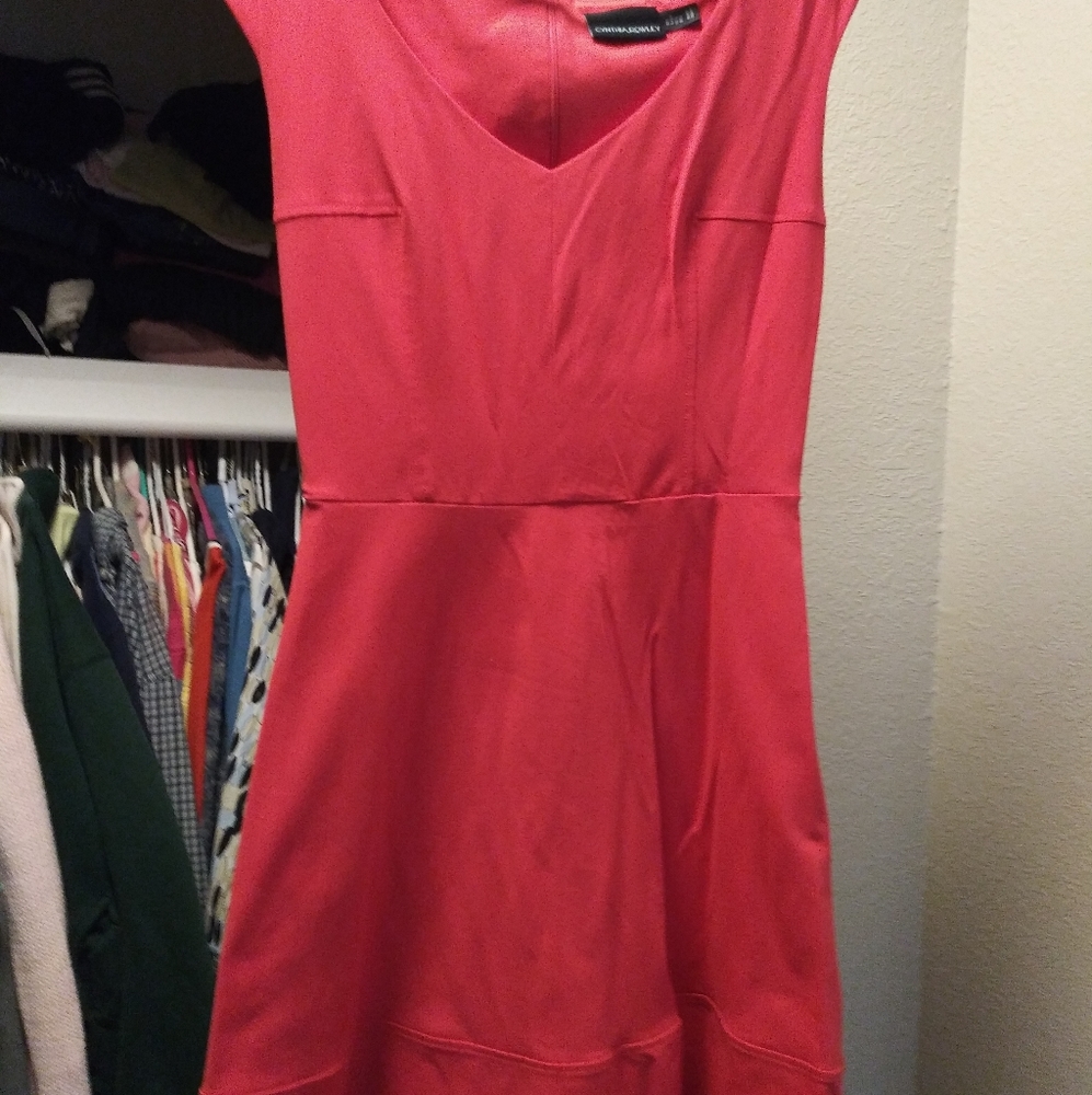 Cynthia Rowley VINTAGE Dress size 6 RARELY worn, DRY CLEANED &STORED.
